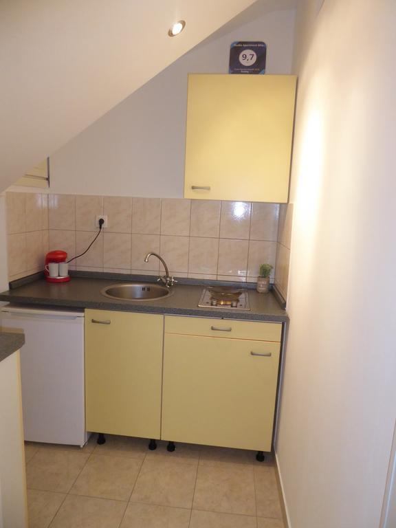 Studio Apartment Mila Split Exterior photo